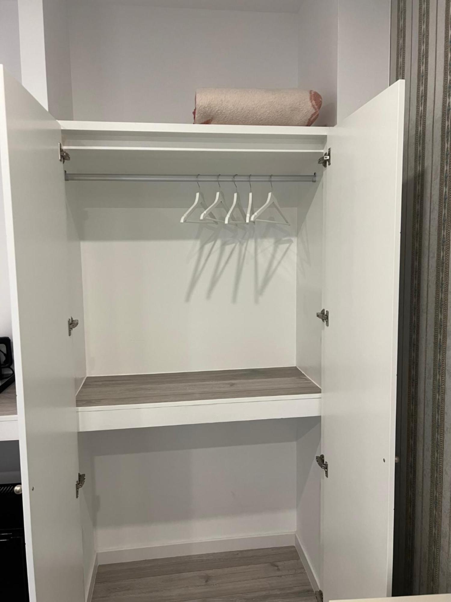 Hostal Galaico مدريد المظهر الخارجي الصورة
